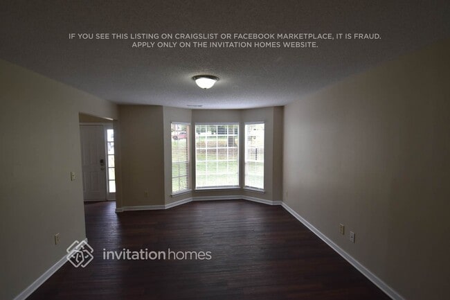 Photo - 395 Oakdale Cir