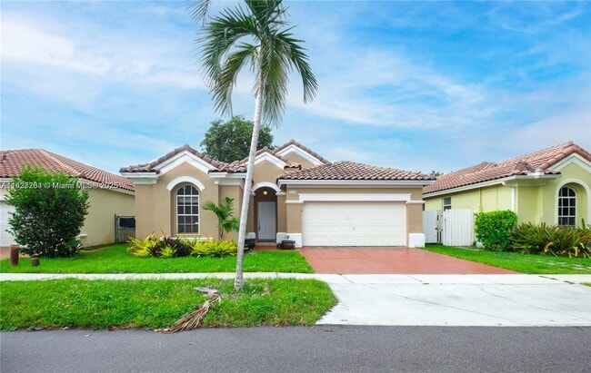 Photo - 4949 SW 134th Ave Casa
