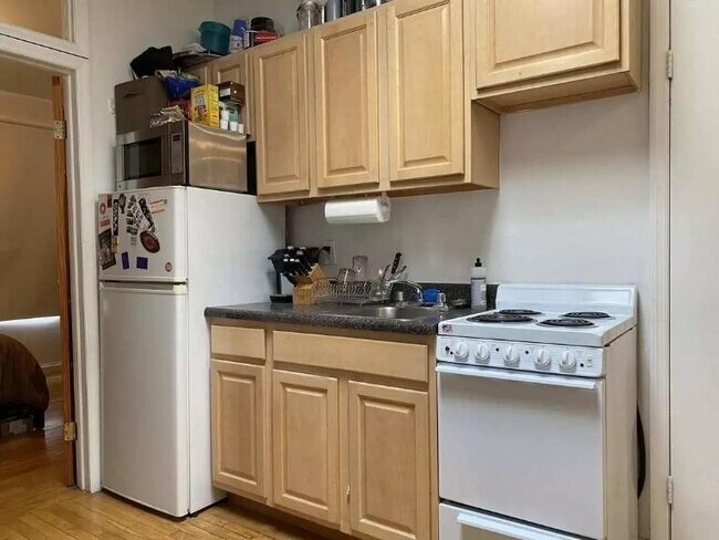 Photo - 55 Second Avenue Apartment Unit 12
