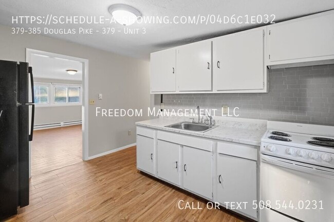 Building Photo - 379-385 Douglas Pike - 379-Unit 3 Unit 3