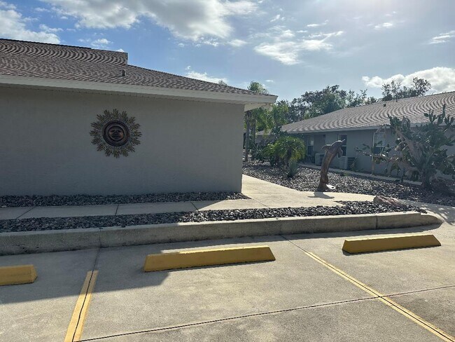 Photo - 1568 N Delaware Ave