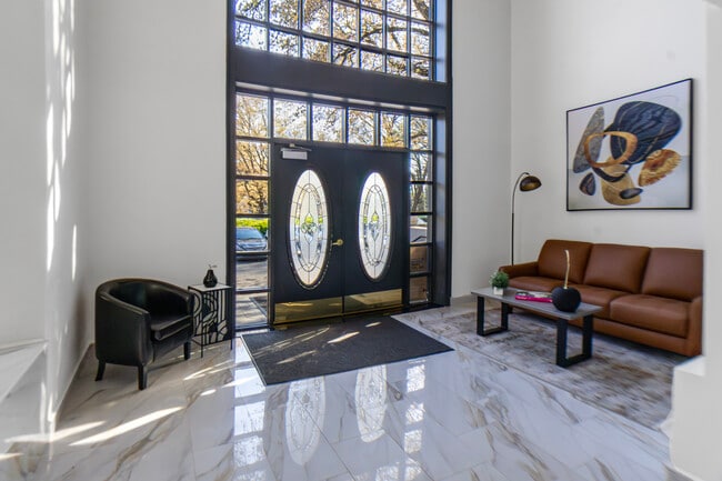 Building lobby - 3104 Pine Heights Dr NE Unit 3104