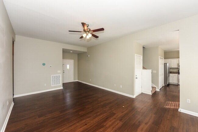 Photo - 5184 Pebble Creek Dr House