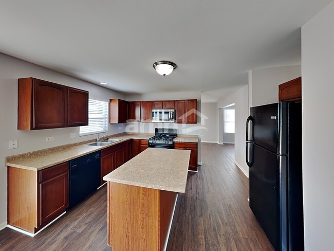 Photo - 3910 Stockton Dr