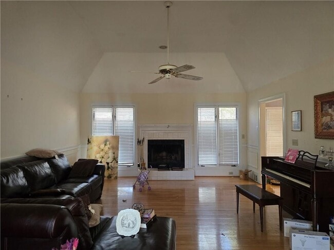 Photo - 2386 Muirfield Way