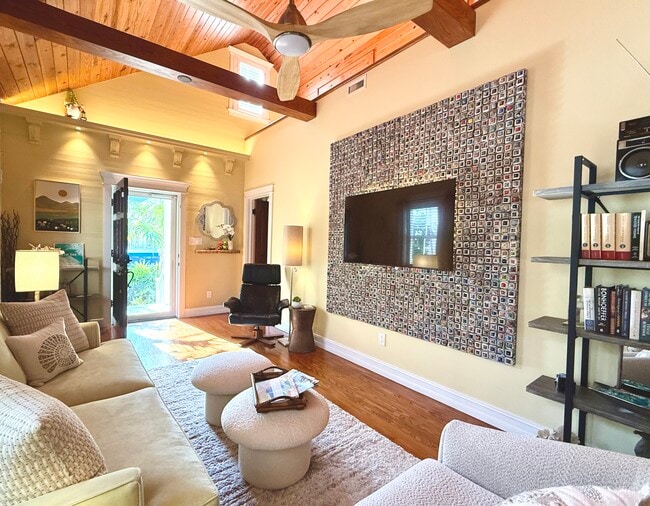 Photo - 1409 Olivia St