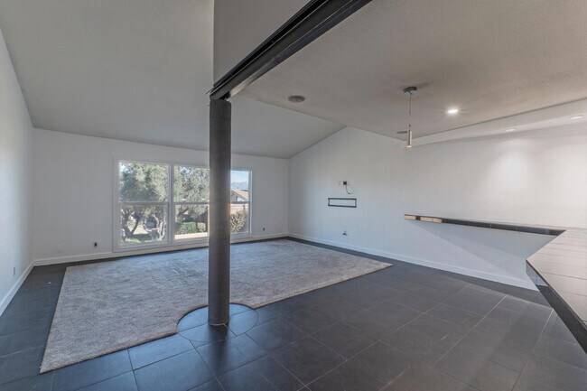 Photo - 7931 E San Miguel Ave