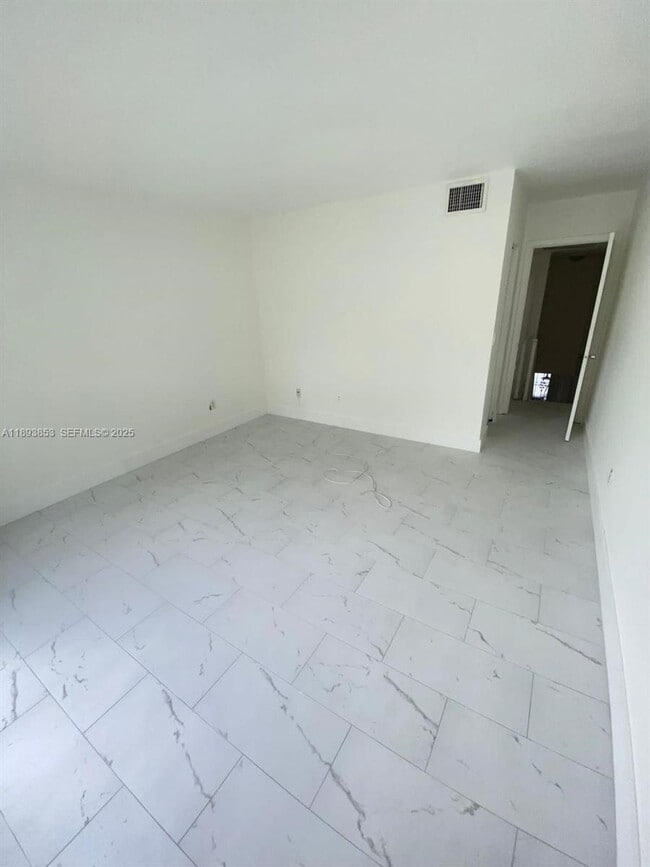 Photo - 15389 S Dixie Hwy Unit 45