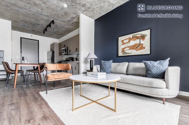 Photo - 751 N Hudson Ave Unit FL4-ID1038