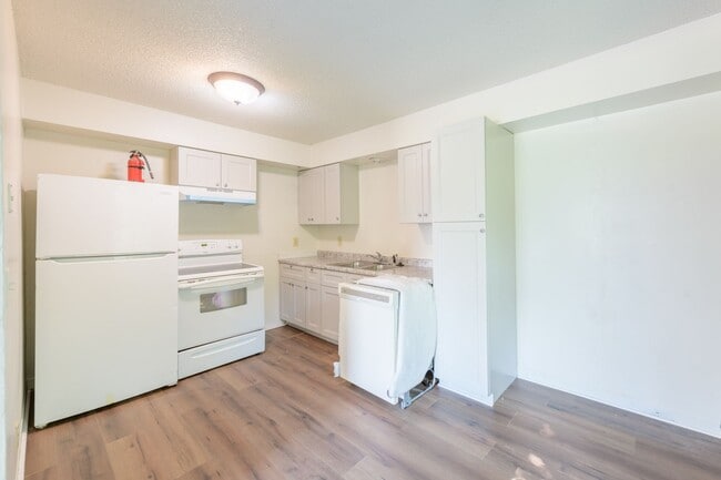 Photo - 6124 73rd Ave N