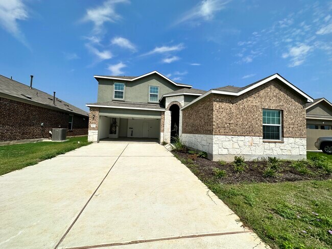 Photo - 112 Golden Grove Pky