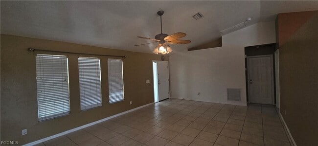 Photo - 1828 NE 13th Pl