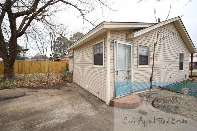 Photo - 3-bedroom, 1 bath house!!!