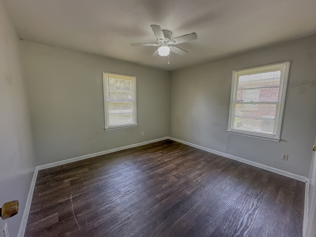 Photo - 800 Stillwater Dr