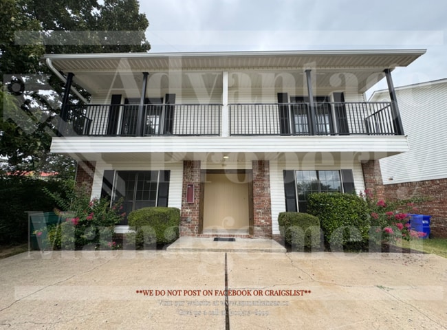 Building Photo - Spacious and Convenient Duplex in Conway, AR Rental