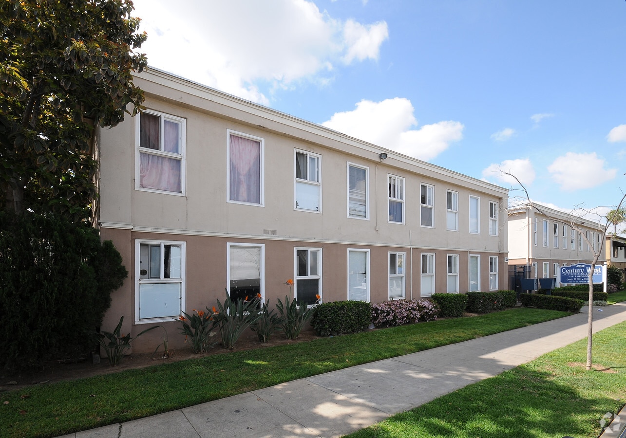 Century West Apartments - Century West Apartments