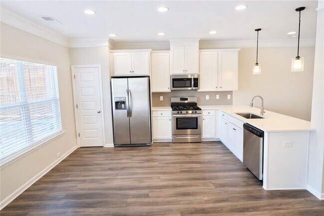 Photo - 5258 City Walk Dr