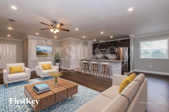 Photo - 6177 Kinlock Ave