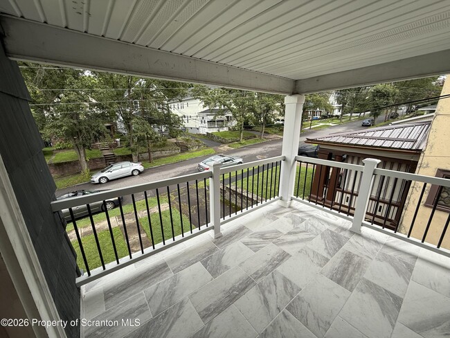 Photo - 1008 Fisk St