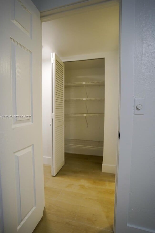 Photo - 530 SE 2nd Ave Unit F2