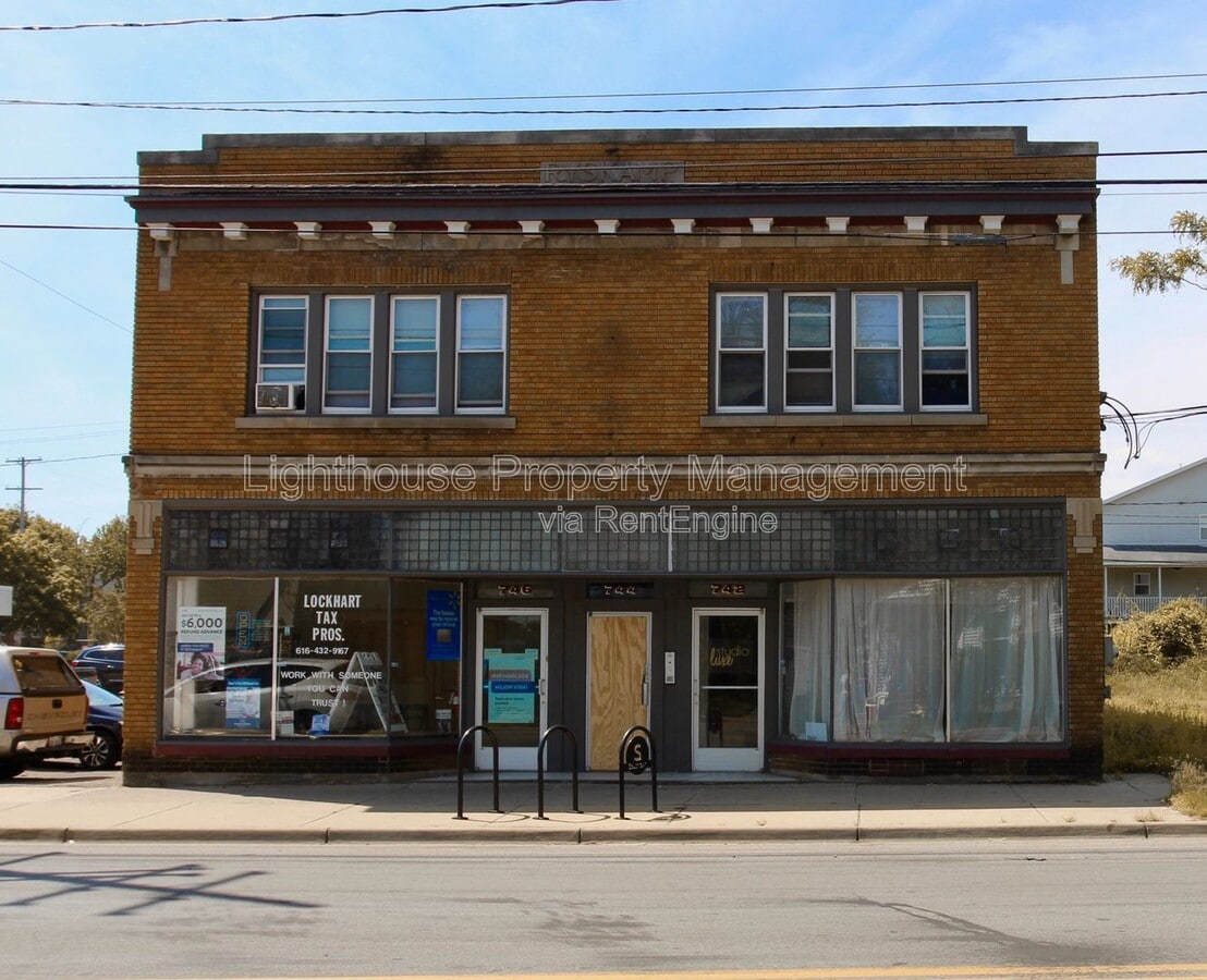 Photo - 742 M.L.K. Jr St SE