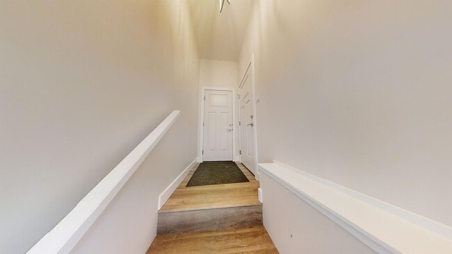 Photo - 13401-134105 105 St