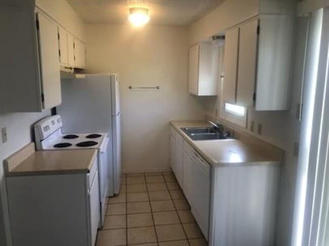 Photo - 500 Curry Ln Unit 101