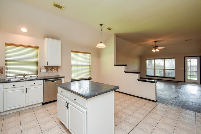 Photo - 11743 Berkway Trail