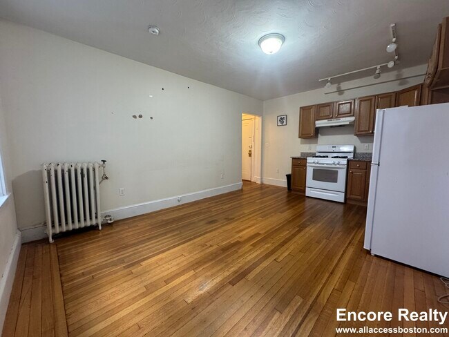 Photo - 1615 Commonwealth Ave Unidad 11