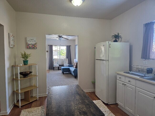 Photo - 83 Anuenue St Unit Upstairs