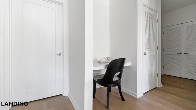 Photo - 318 W Corporation St Unidad 1-220