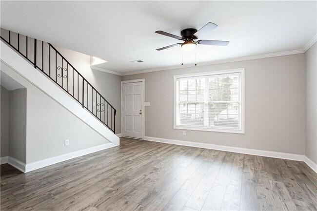 Photo - 7 Villa Ct SE