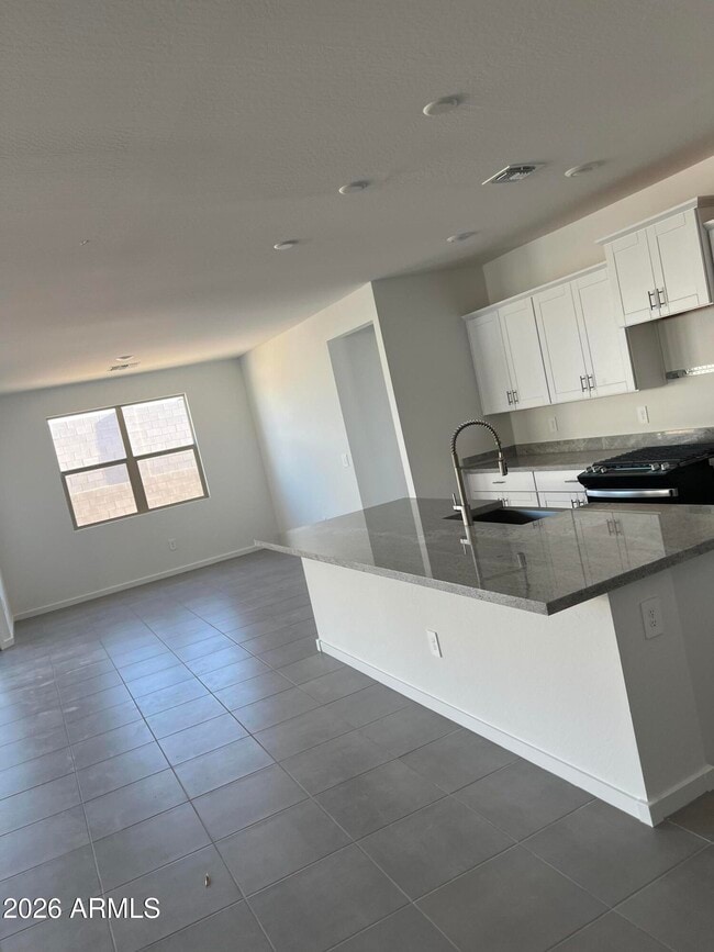 Building Photo - 4955 W Karl St