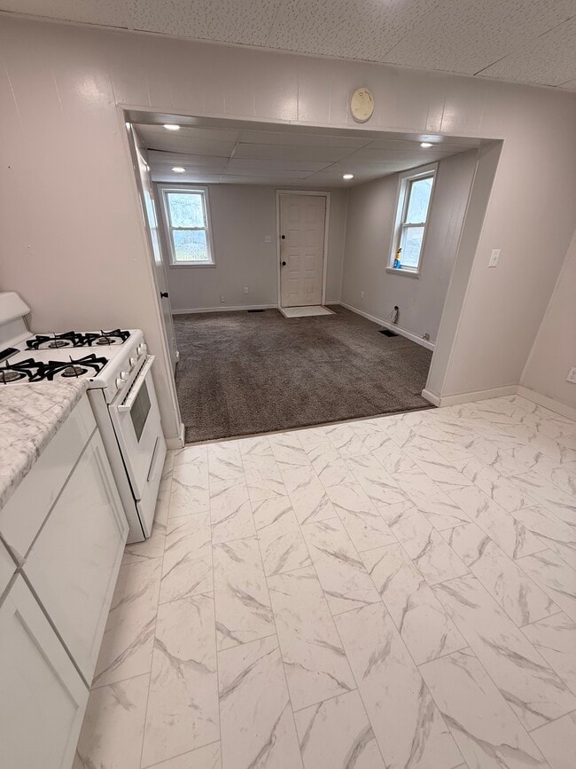 Photo - 508-510 W Lordeman Unit 510