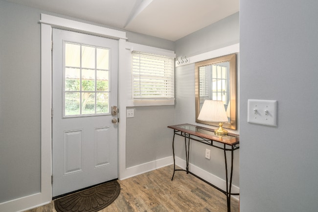 Photo - 26 Hanover St