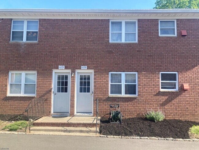Photo - 1173 A Valley Rd