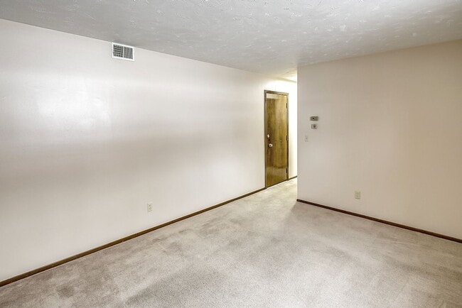 Photo - 1-Bed and 1-Bath Apartment Available! Unidad 6640-9