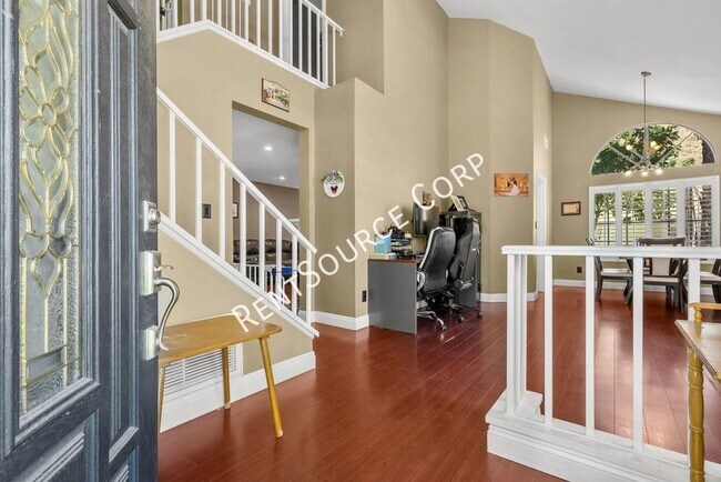 Photo - 3 Bedroom Home For Rent In Santa Clarita