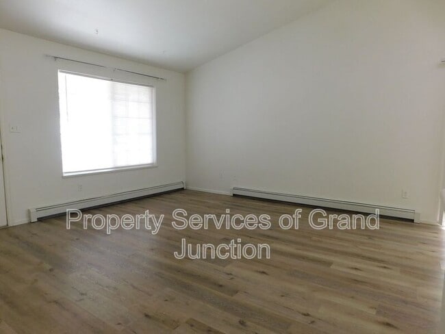 Photo - 519-518 29 3/8 Rd Unidad A