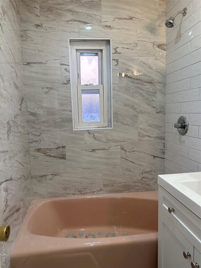 Photo - 4063 Ely Ave