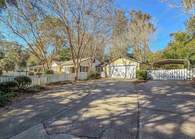 Photo - 514 Glenview Dr