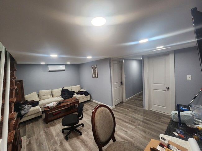 Photo - 111 Dubois Ave Unit Apartment