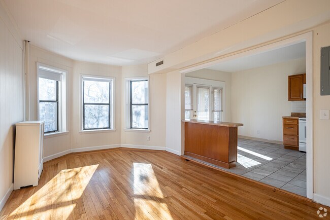 Photo - 1177 Commonwealth Ave