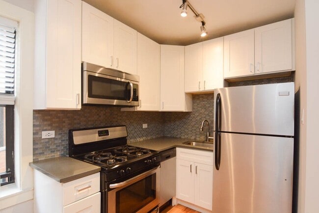 Photo - 2425 N Kedzie Blvd Unidad 601