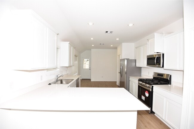 Photo - 21562 Casavatore Dr