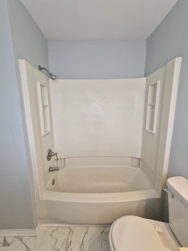 Photo - 3747 Ireland Dr