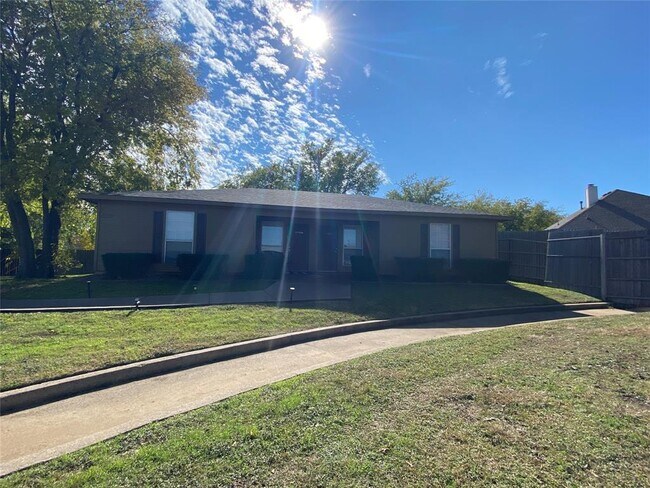 Photo - 1719 Short St Rental
