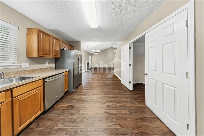 2310 Devonshire Dr