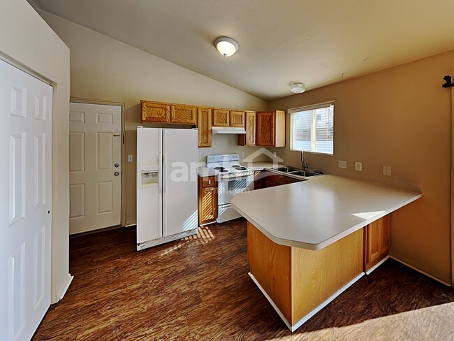 Photo - 4151 W 5400 S