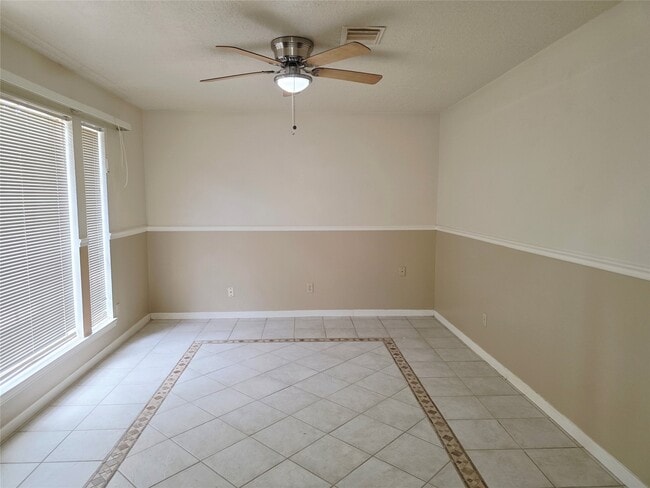 Photo - 10306 Jockey Club Dr